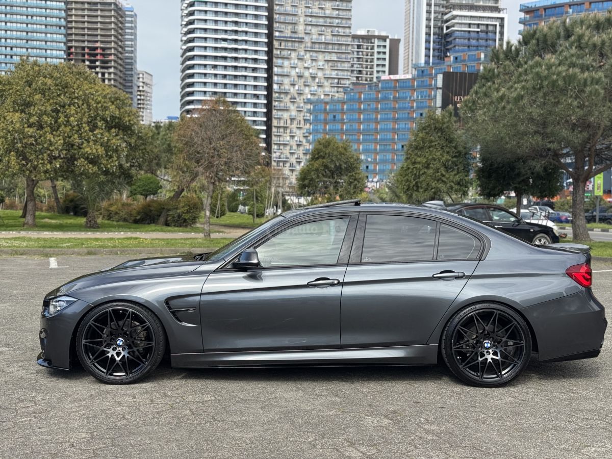 BMW 330 - фото 8