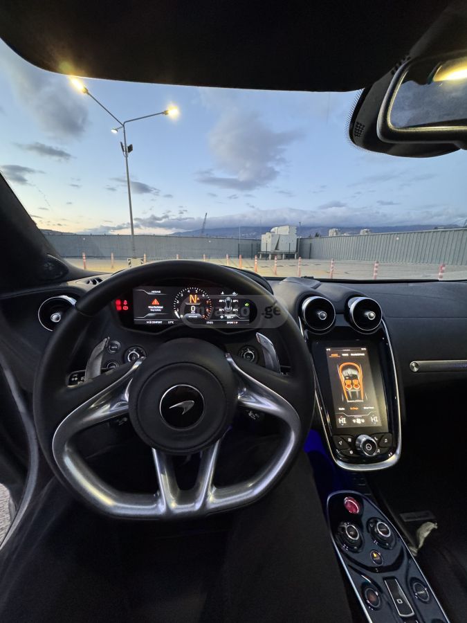 McLaren GT 2022 — миниатюра 6