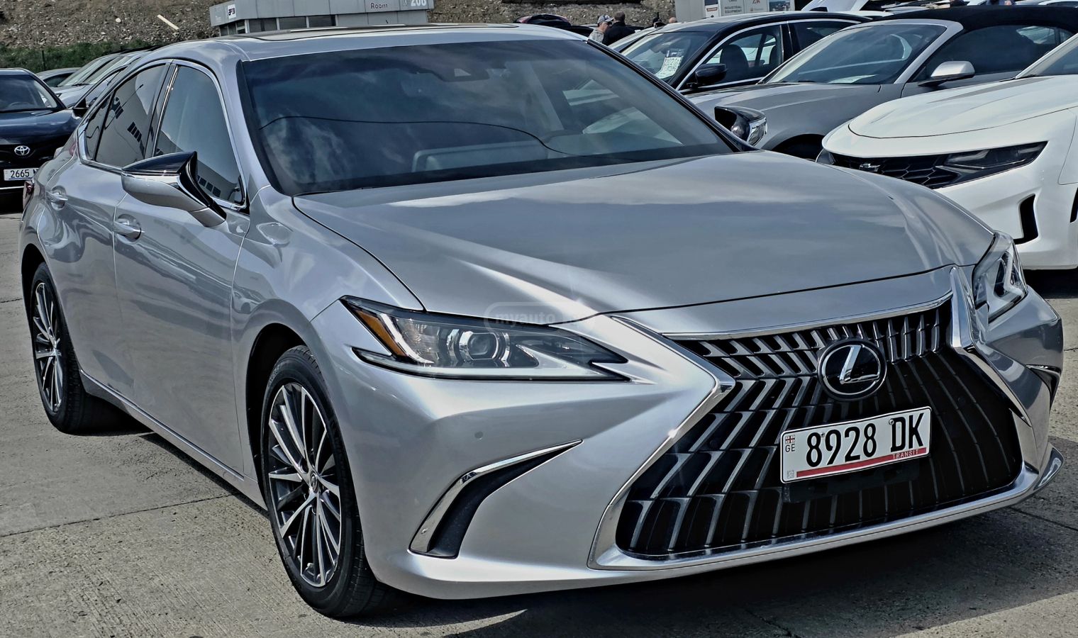 Lexus ES 300 - фото 1