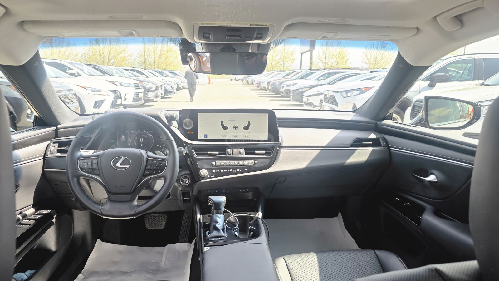 Lexus ES 300 - фото 11