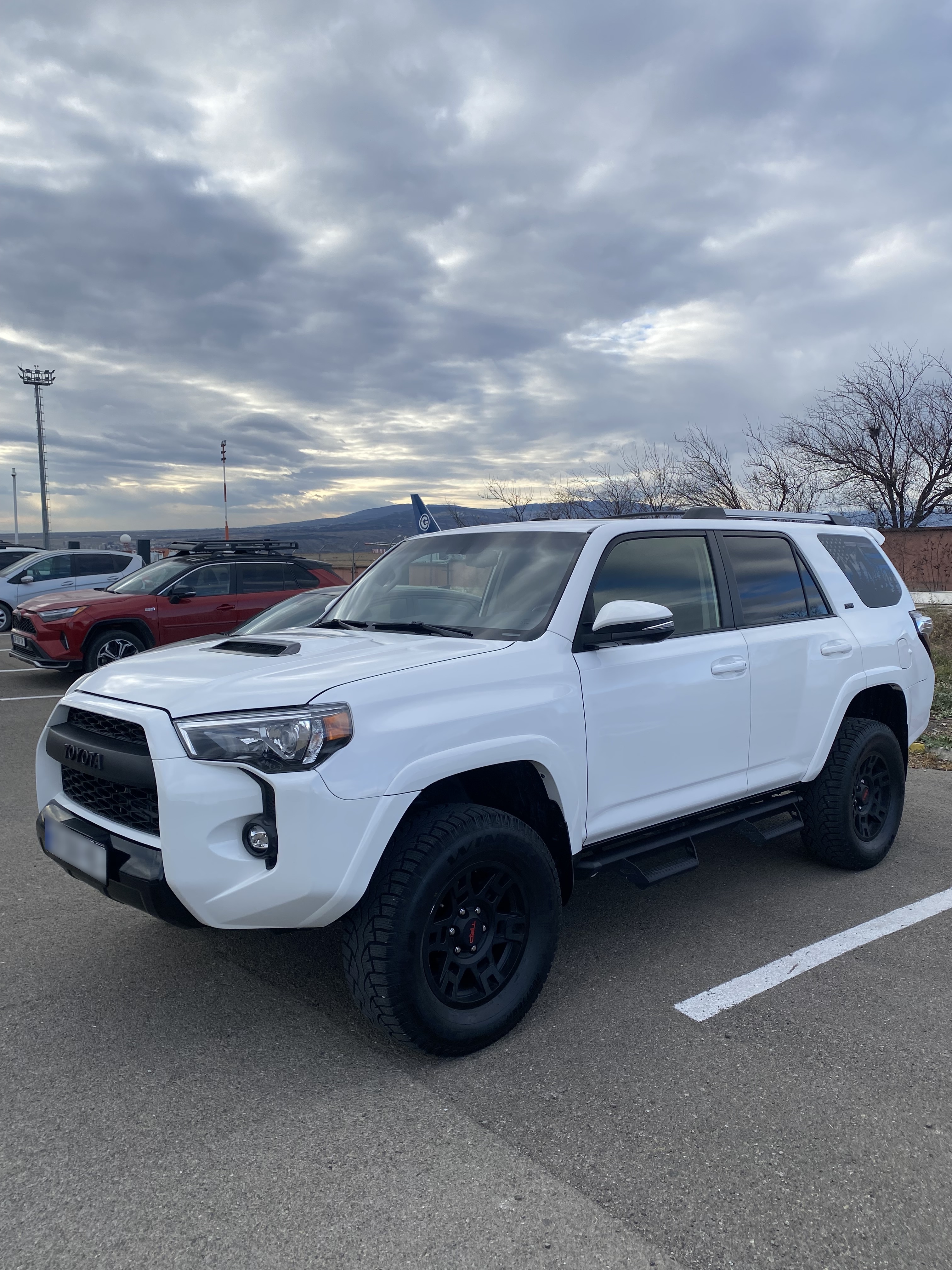 Toyota 4 Runner - фото 3