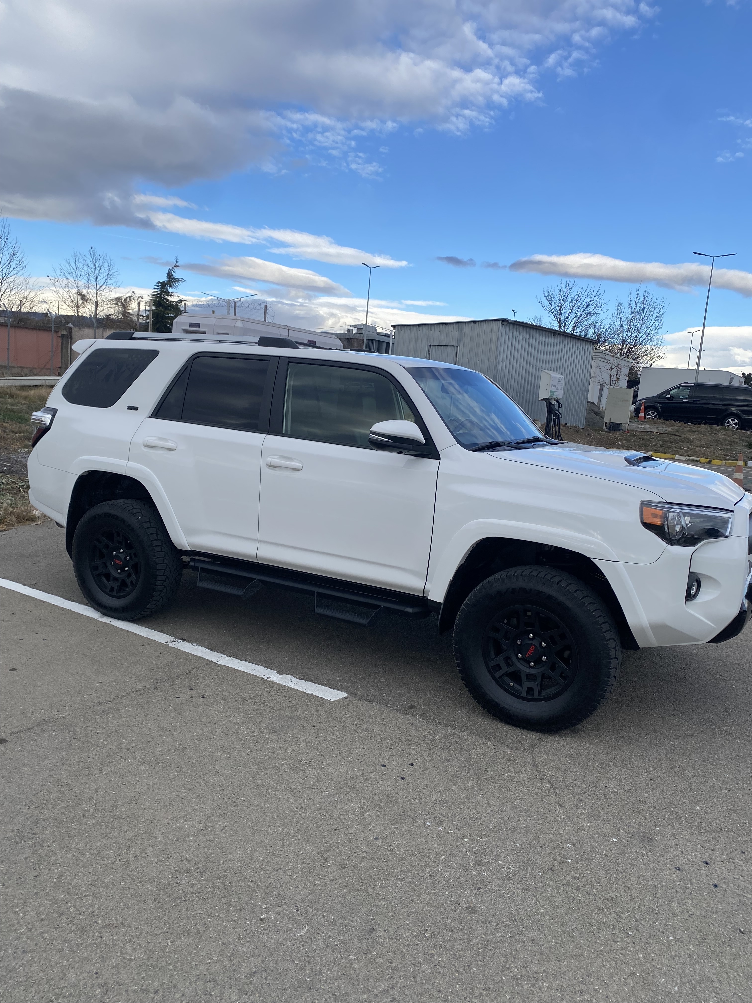 Toyota 4 Runner - фото 5