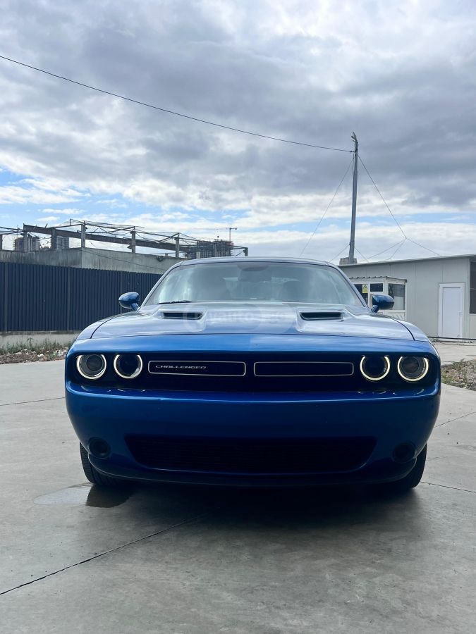 Dodge Challenger - фото 2