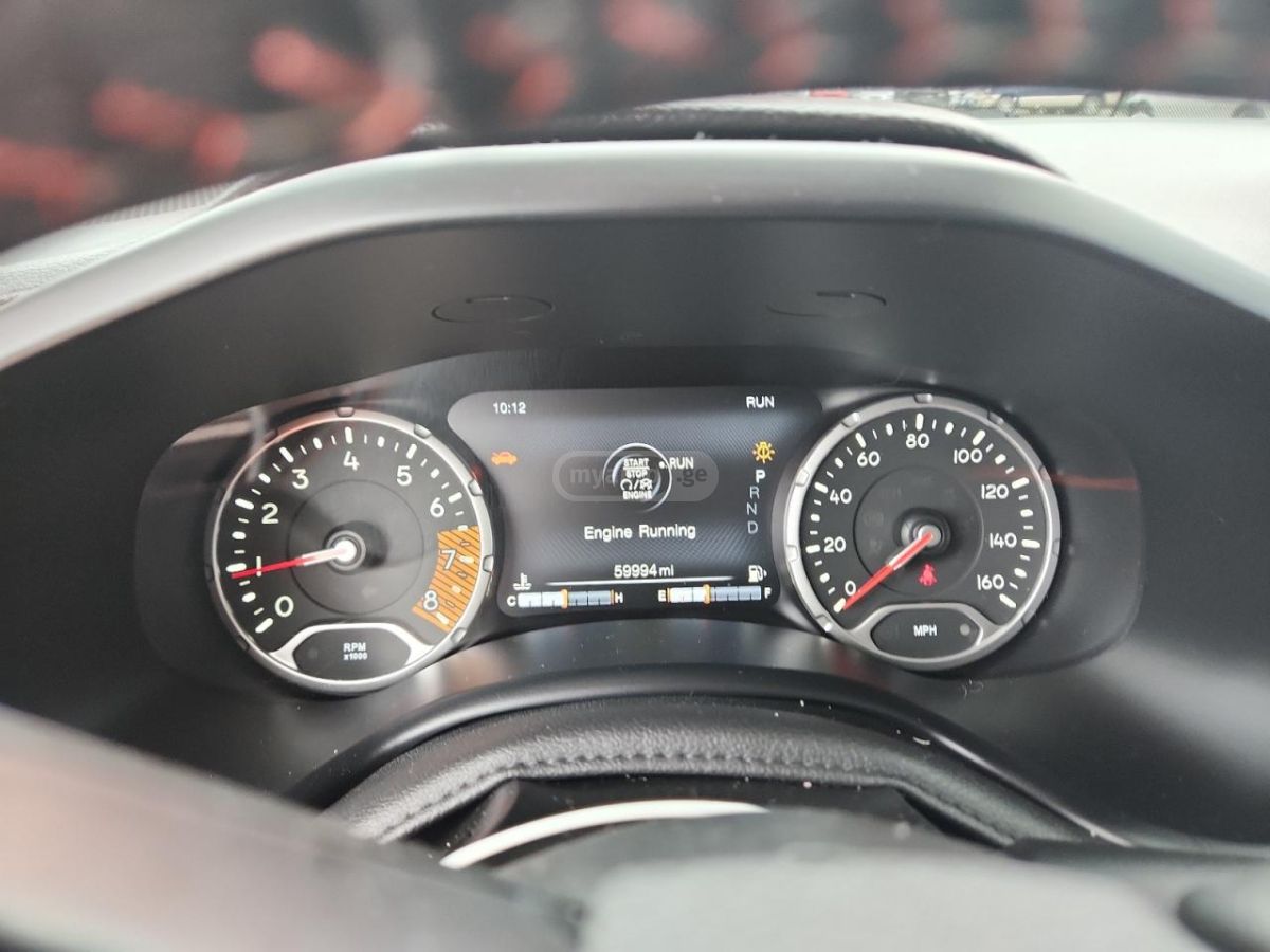 Jeep Renegade - фото 9