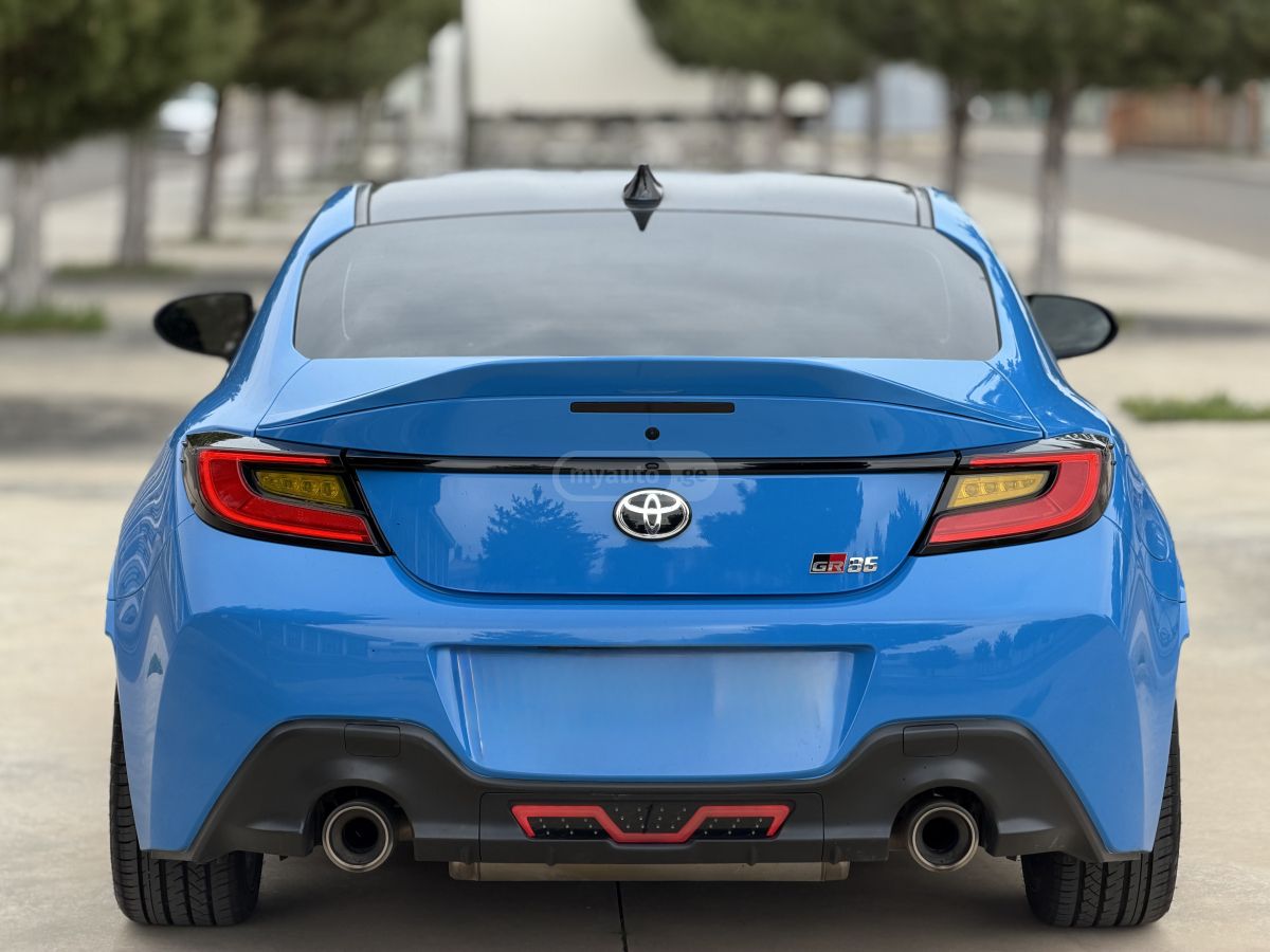 Toyota GR 86 - фото 4