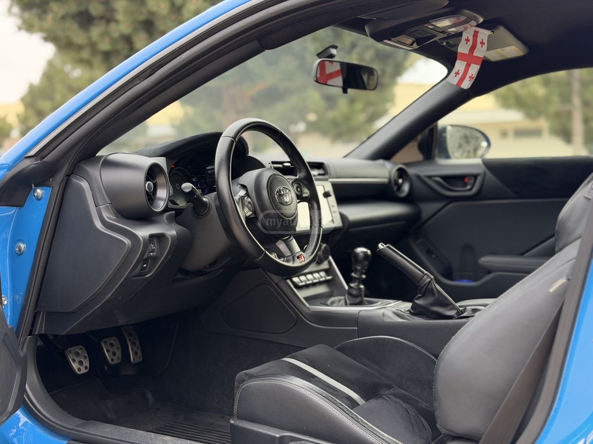 Toyota GR 86 - фото 8