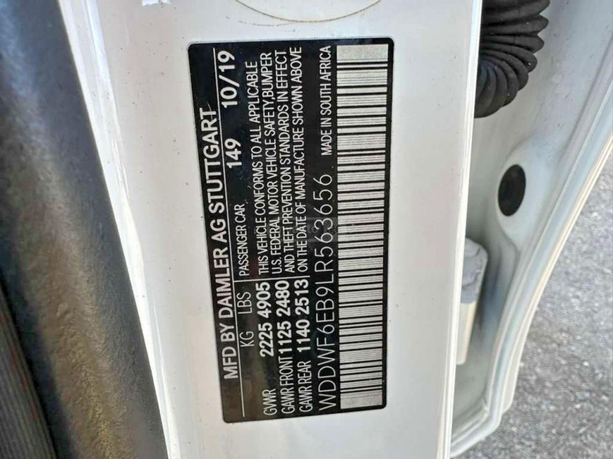 Mercedes-Benz C 43 AMG 2020 — миниатюра 10