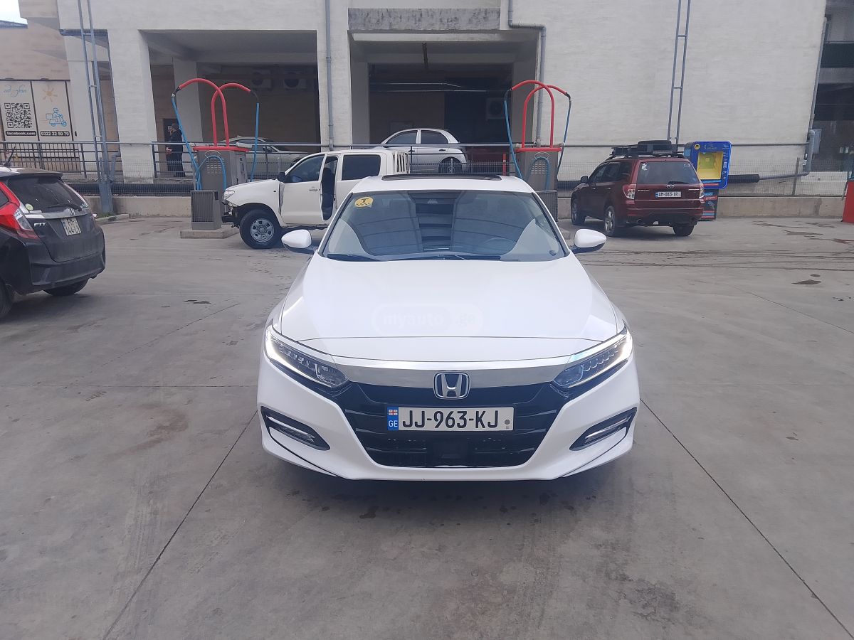 Honda Accord - фото 1