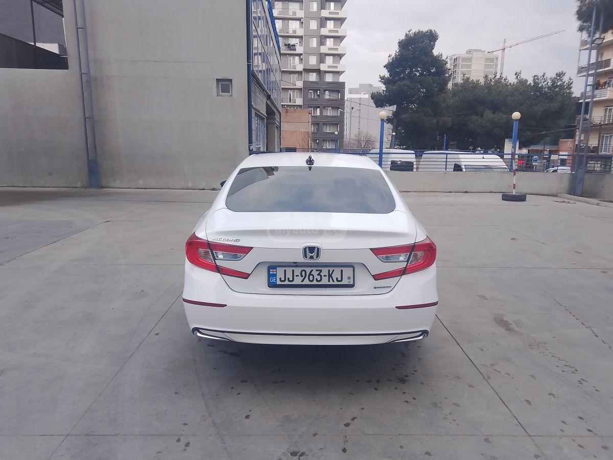 Honda Accord - фото 5