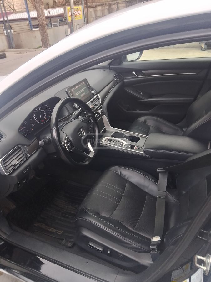 Honda Accord - фото 8