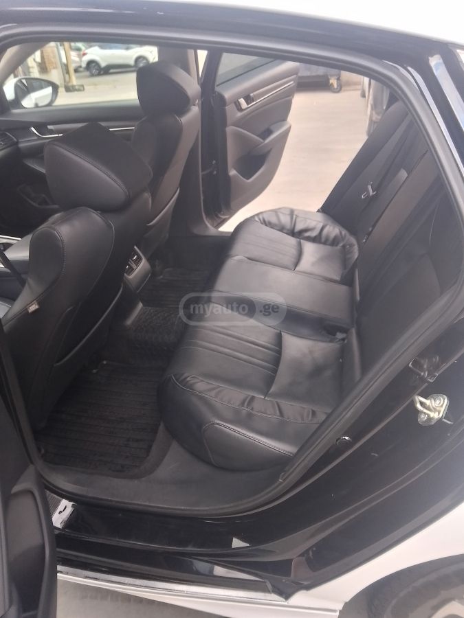 Honda Accord - фото 9