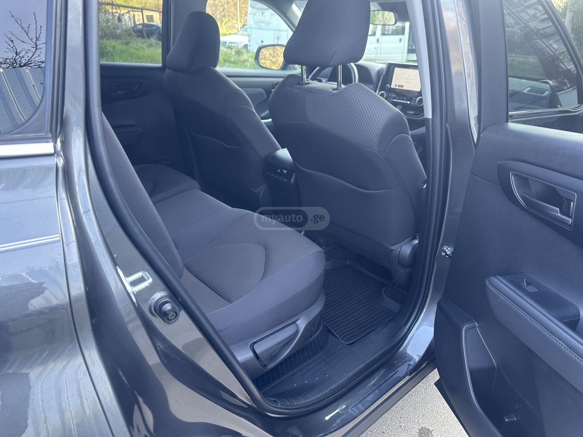 Toyota Highlander - фото 14