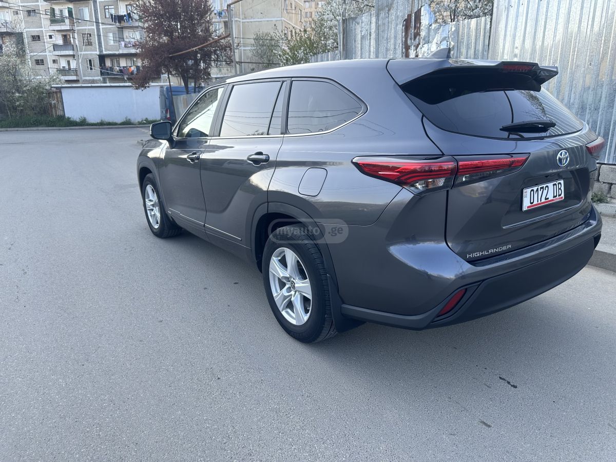 Toyota Highlander - фото 5