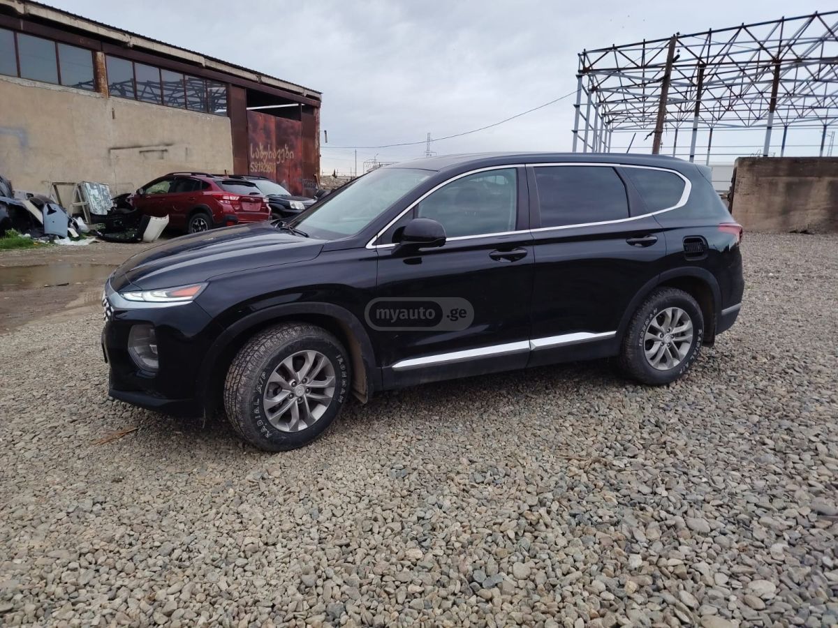 Hyundai Santa FE - фото 1