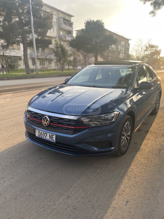 Volkswagen Jetta - фото 1