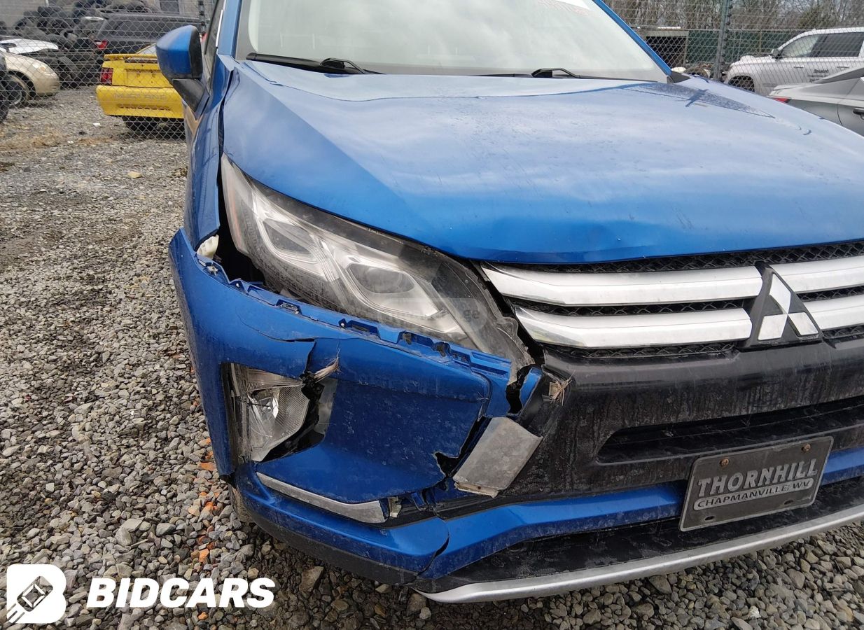 Mitsubishi Eclipse Cross - фото 6