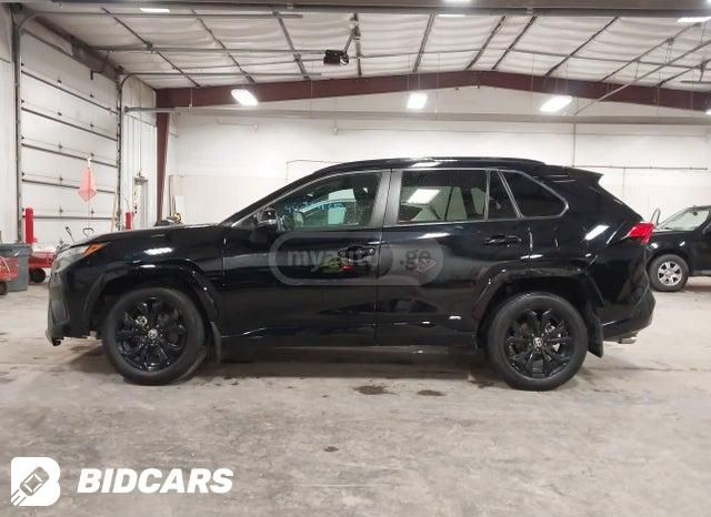 Toyota RAV 4 - фото 10