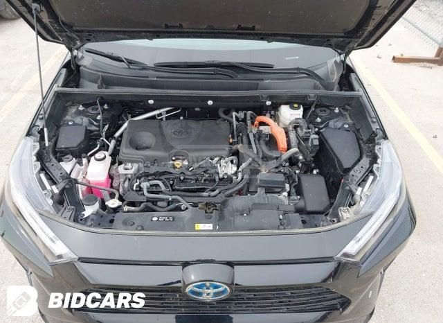 Toyota RAV 4 - фото 8