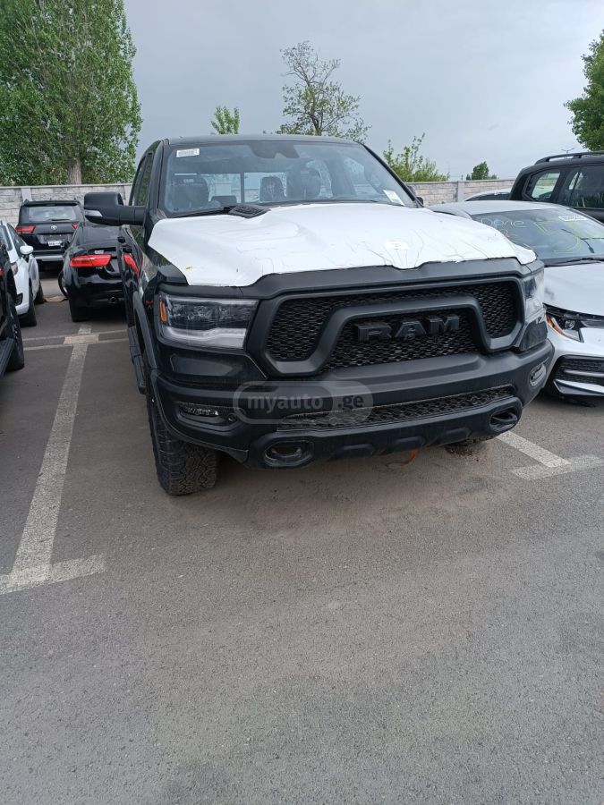 Dodge Ram - фото 1