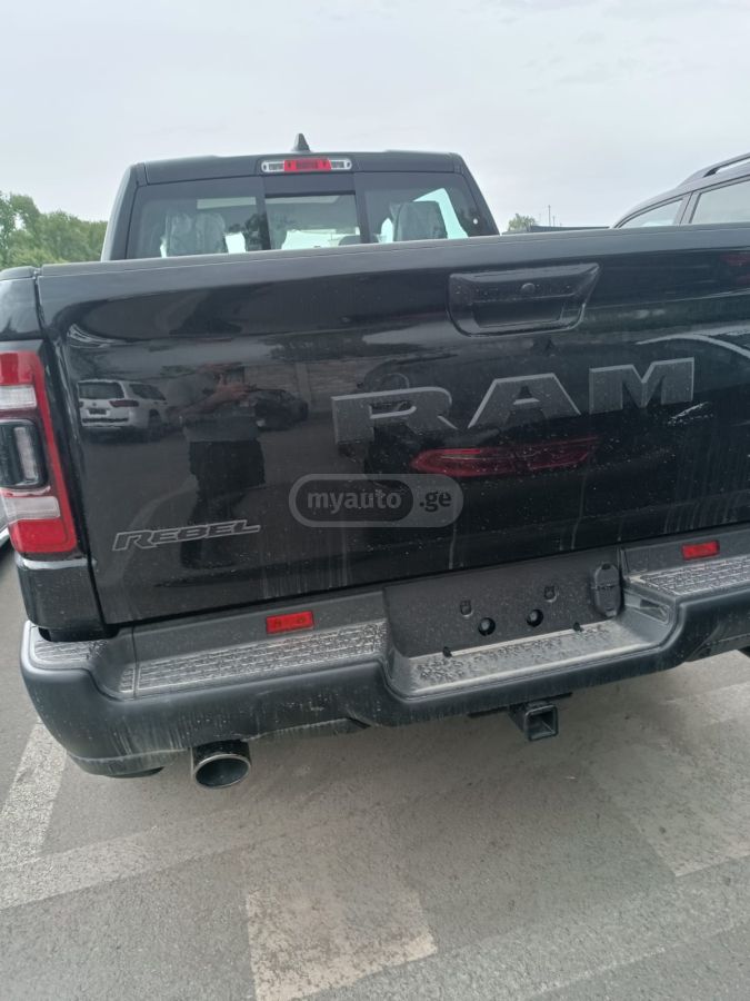 Dodge Ram - фото 6