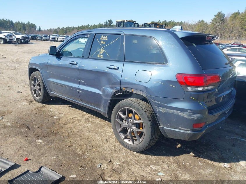 Jeep Grand Cherokee - фото 3