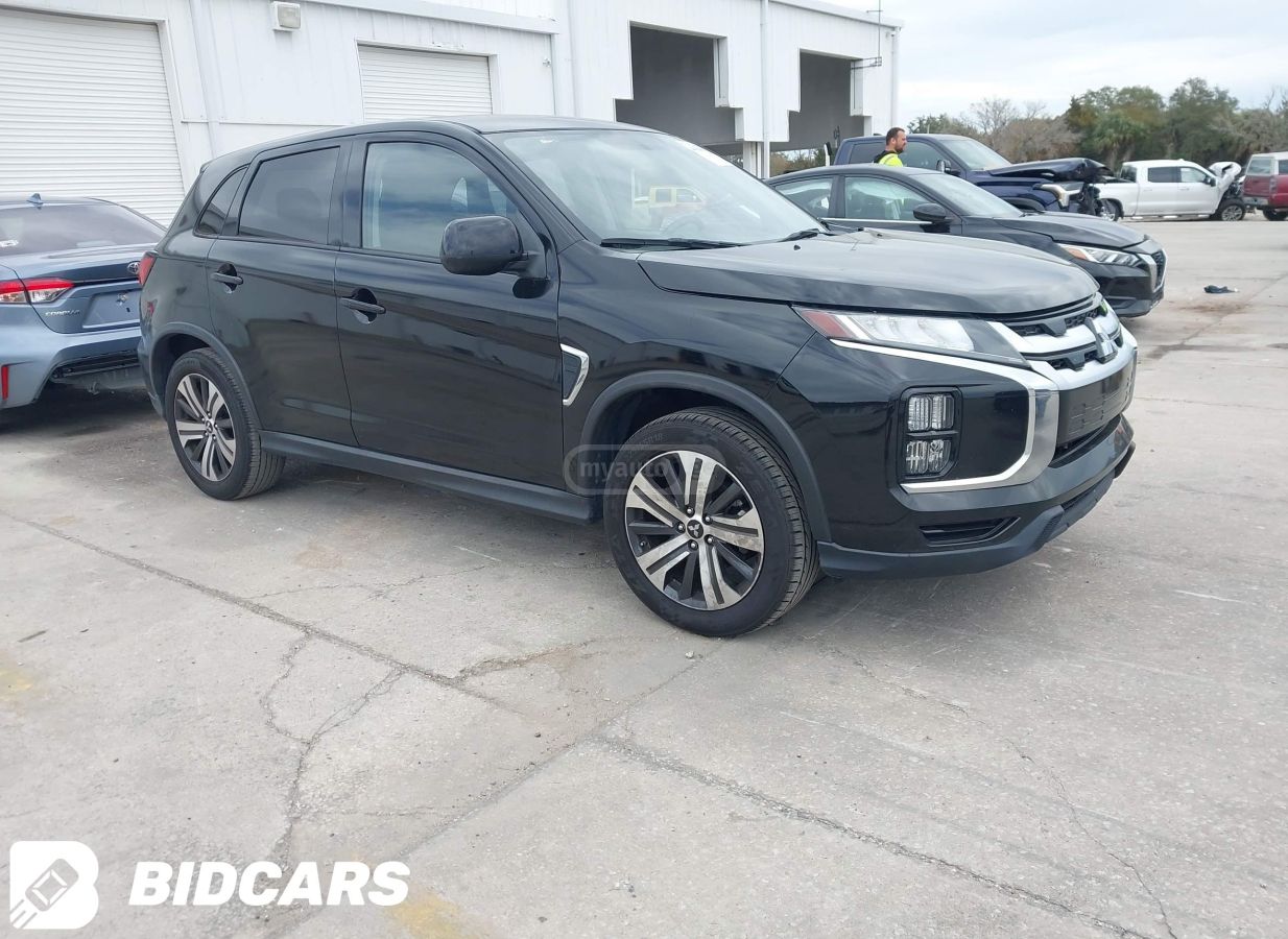 Mitsubishi Outlander Sport - фото 2