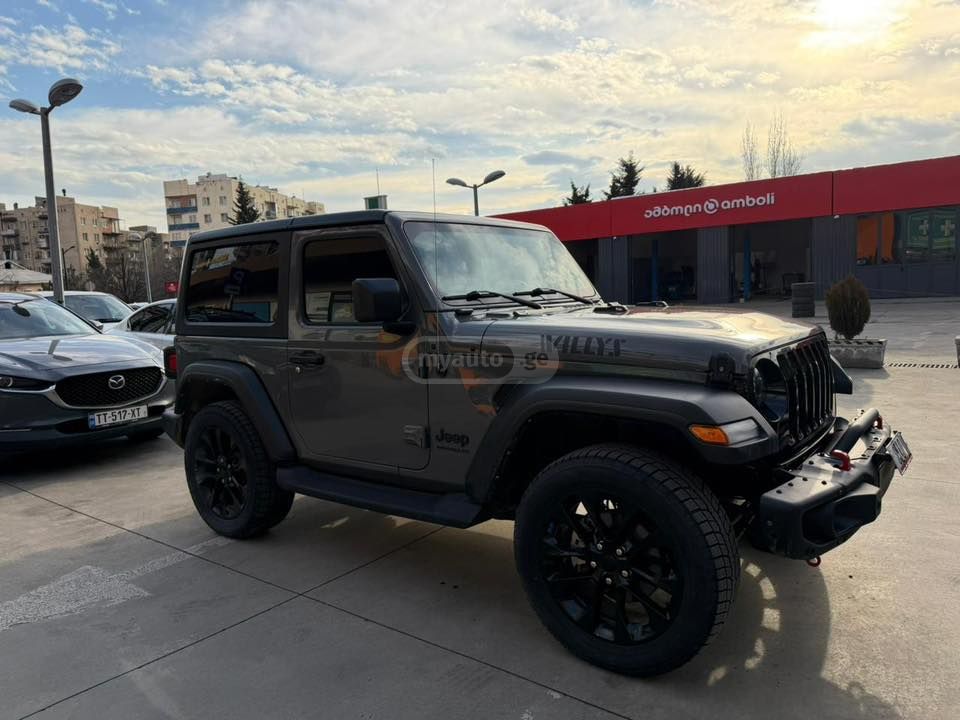 Jeep Wrangler - фото 2