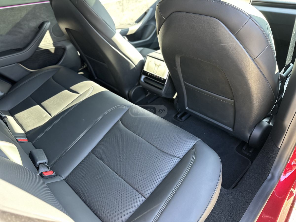 Tesla Long Range Dual Motor — миниатюра 13