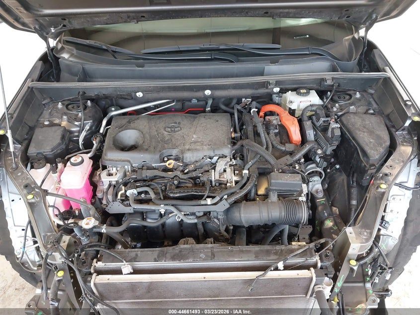 Toyota RAV 4 - фото 9