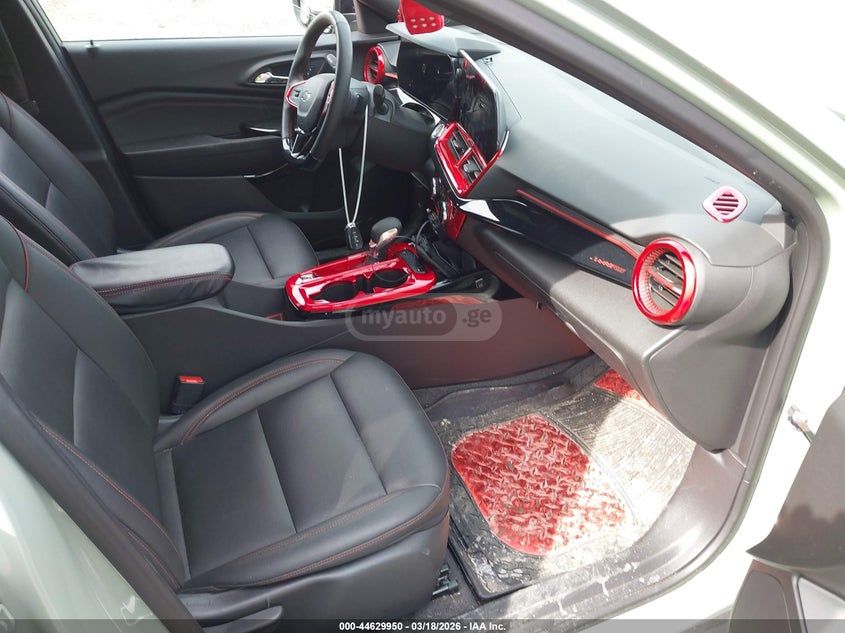 Chevrolet Trax - фото 5