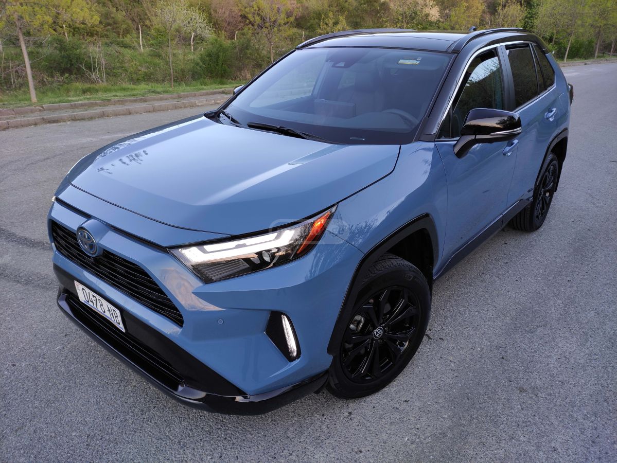Toyota Rav 4 - фото 6