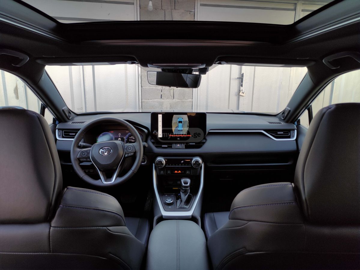 Toyota Rav 4 - фото 9