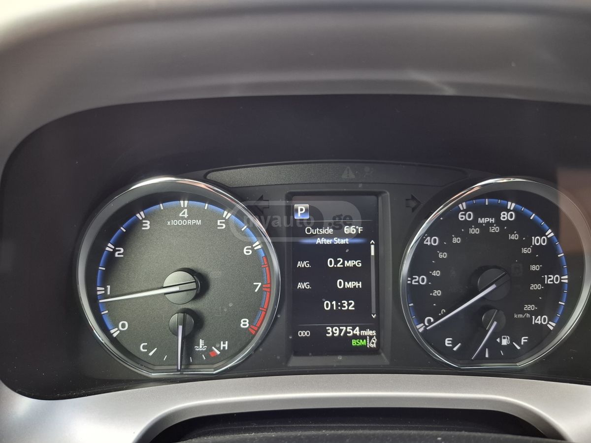 Toyota RAV 4 - фото 14