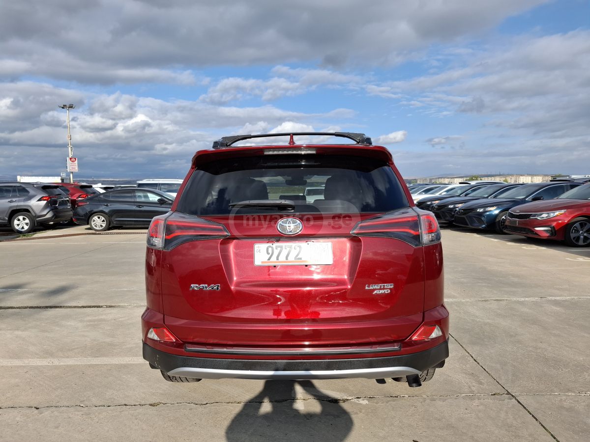 Toyota RAV 4 - фото 6