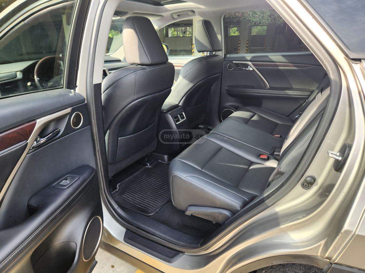 Lexus RX 450 - фото 11