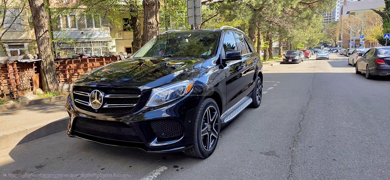 Mercedes-Benz GLE 350 - фото 1