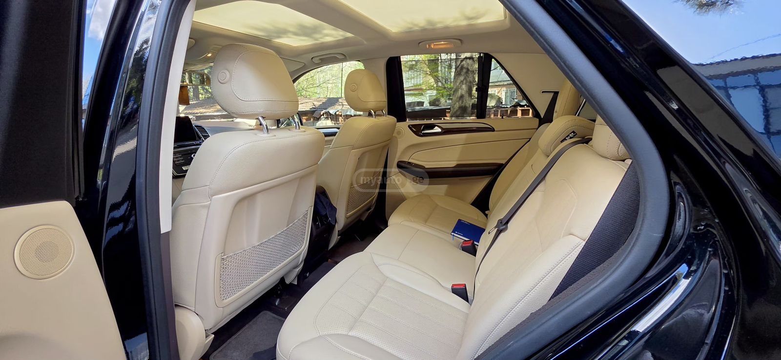 Mercedes-Benz GLE 350 - фото 12