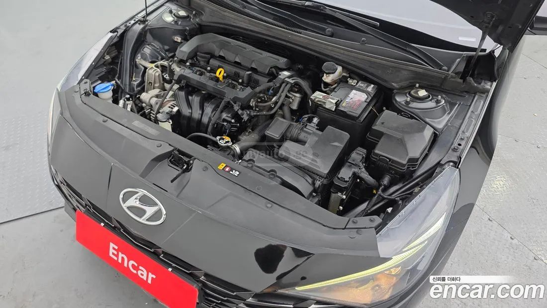 Hyundai Elantra - фото 6