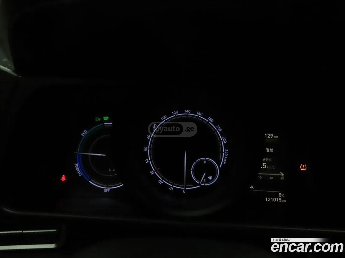 Hyundai Elantra - фото 9