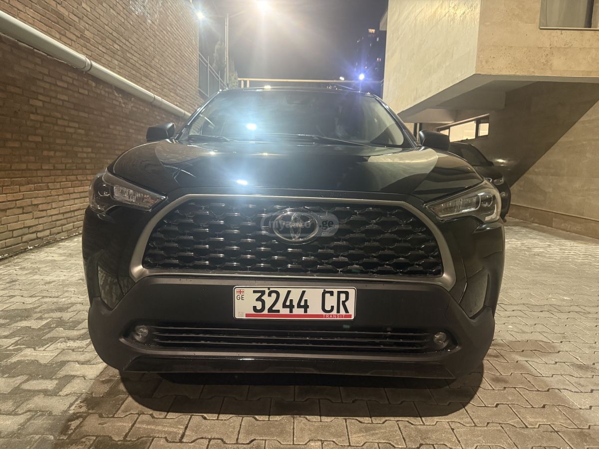 Toyota Corolla cross - фото 7