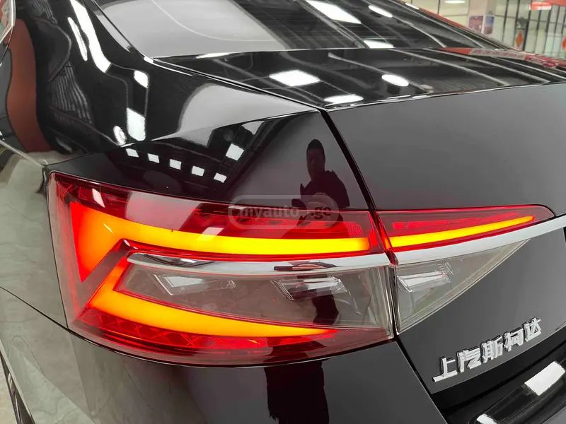 Skoda Superb 2024 — миниатюра 6