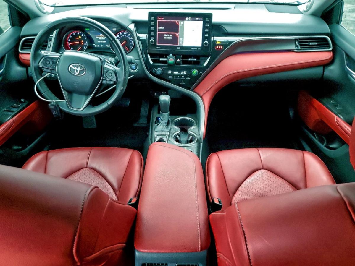 Toyota Camry - фото 8