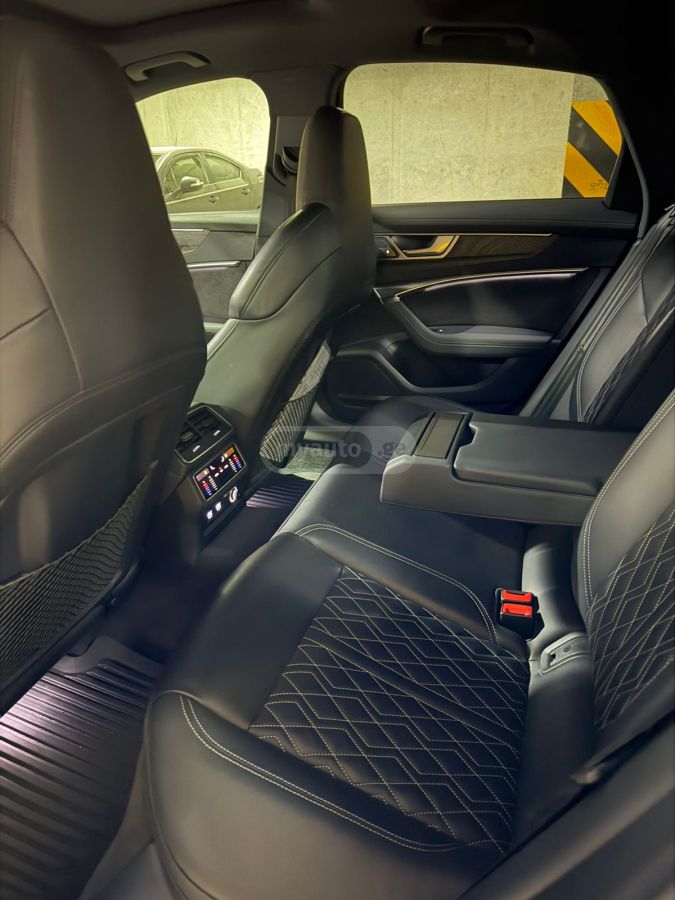 Audi S6 - фото 15