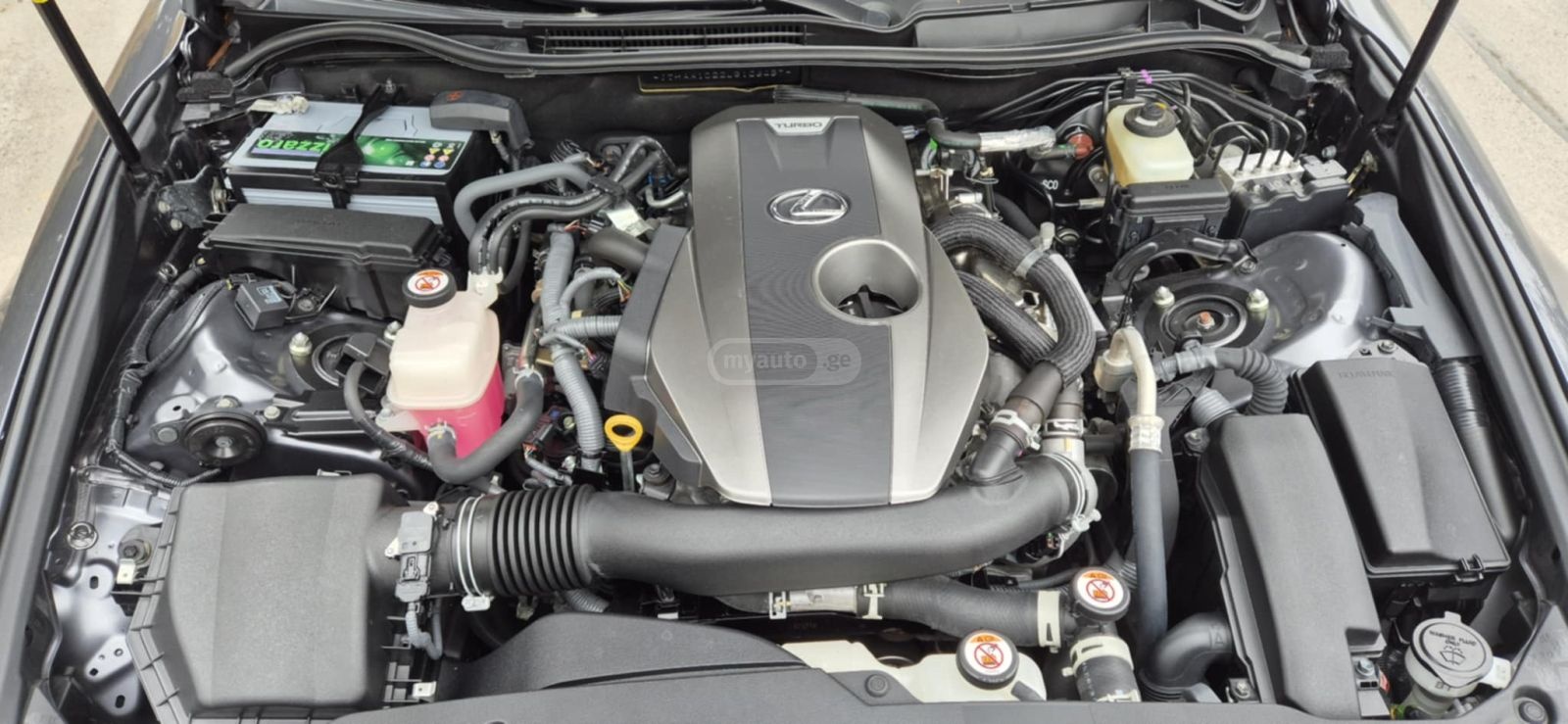 Lexus IS 300 - фото 4