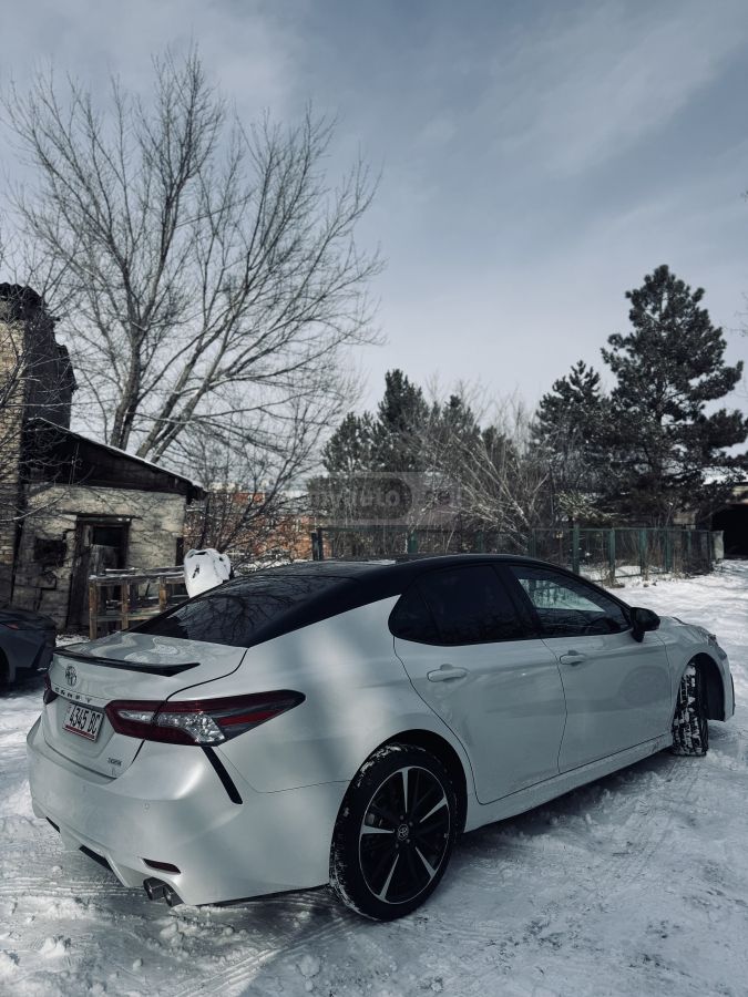 Toyota Camry - фото 11