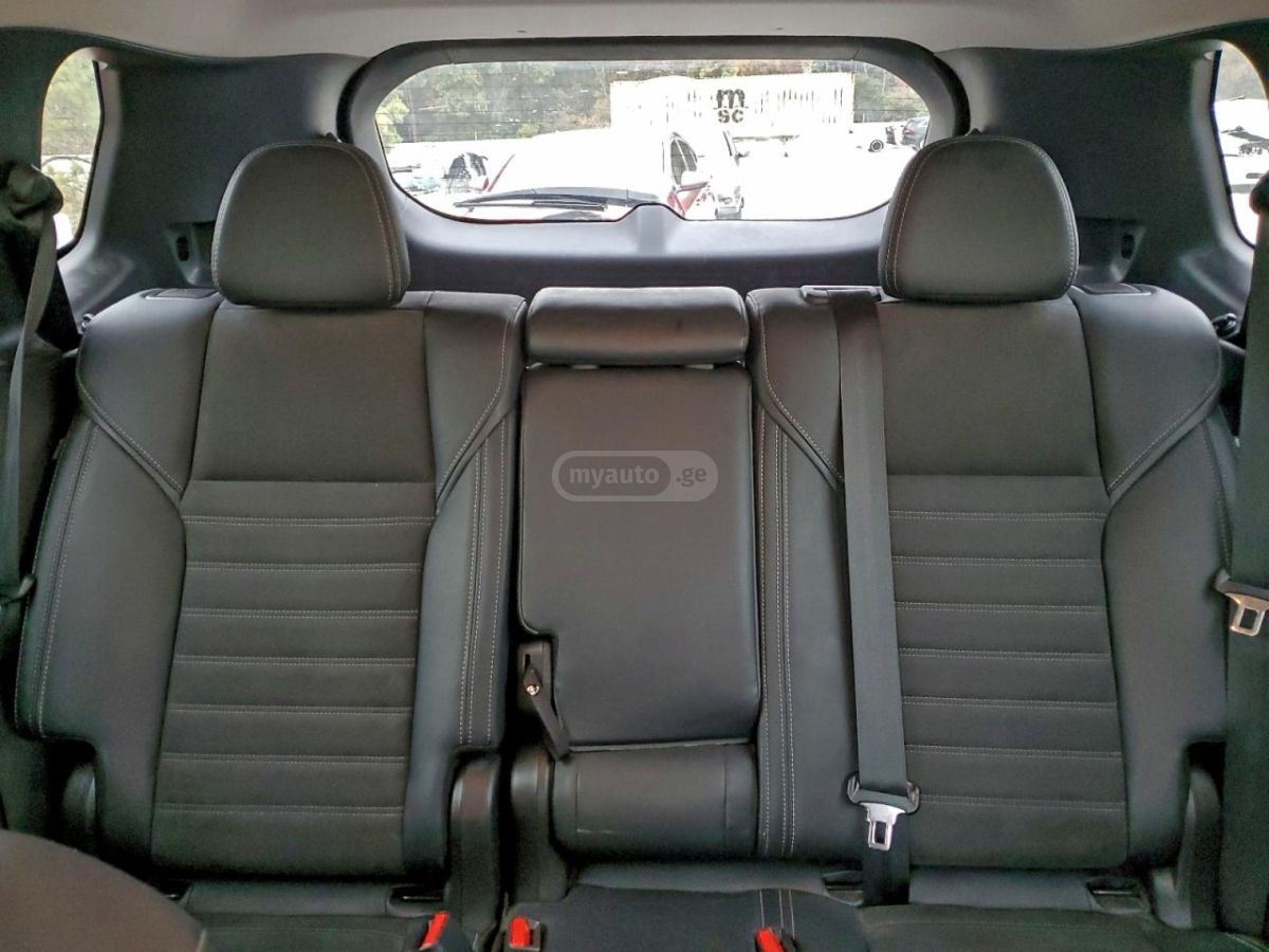 Mitsubishi Outlander - фото 10