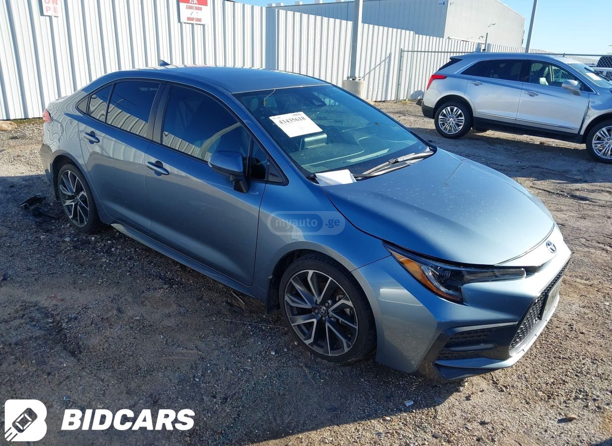 Toyota Corolla - фото 1