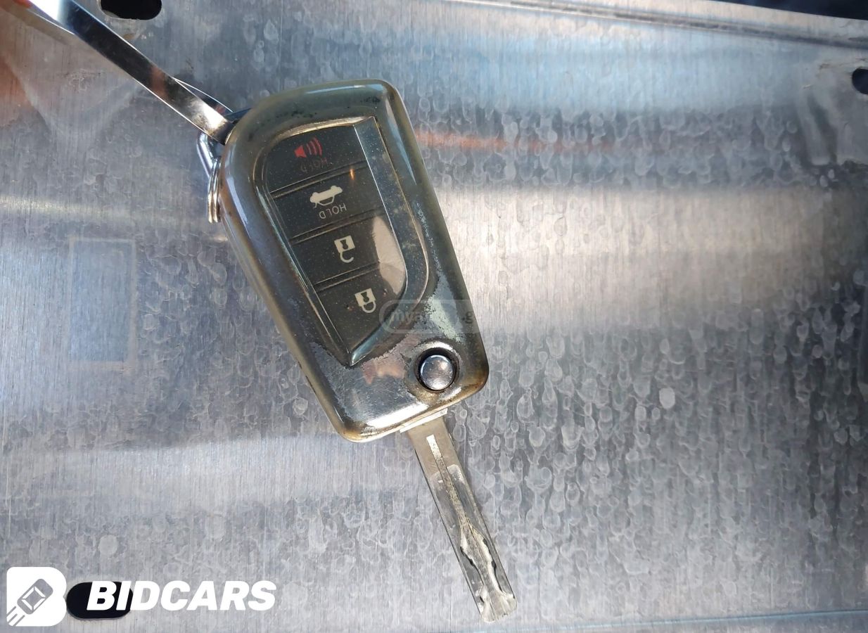 Toyota Corolla - фото 7