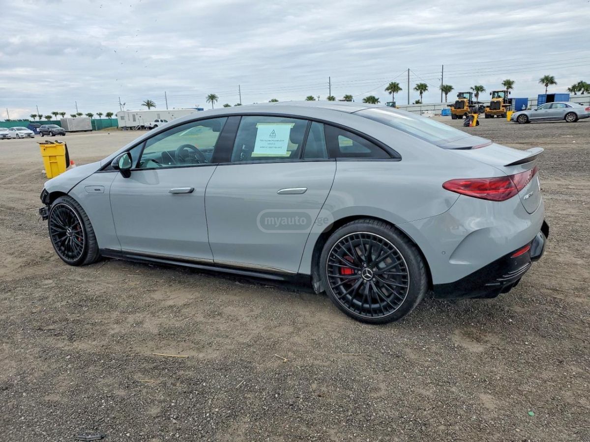 Mercedes-Benz EQE 53 4Matic+ 2023 — миниатюра 2