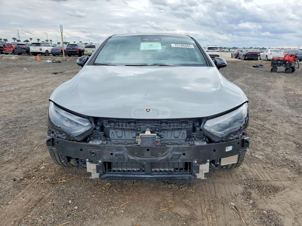 Mercedes-Benz EQE 53 4Matic+ 2023 — миниатюра 5